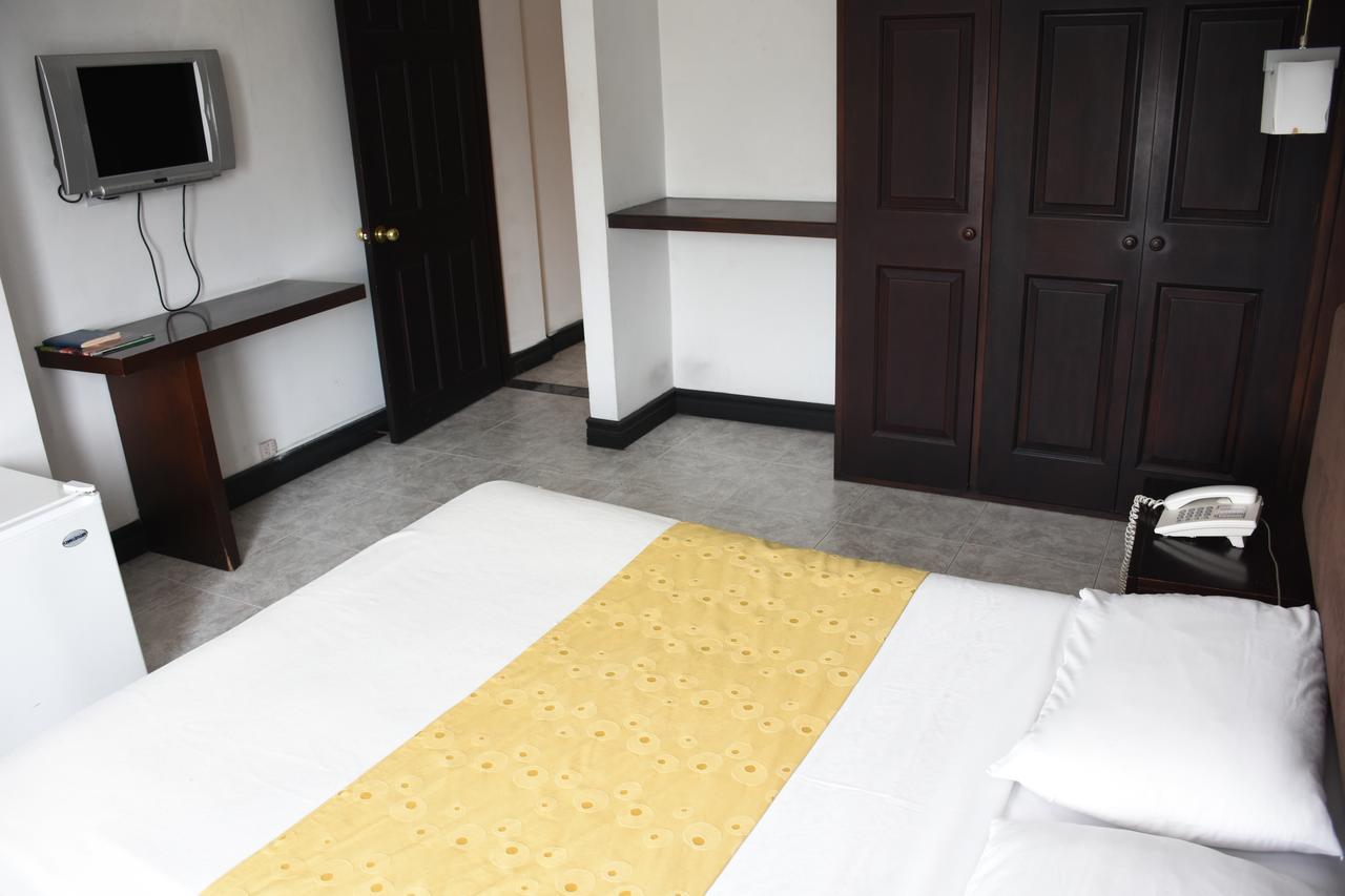 ארמניה Hotel Palma Viva מראה חיצוני תמונה